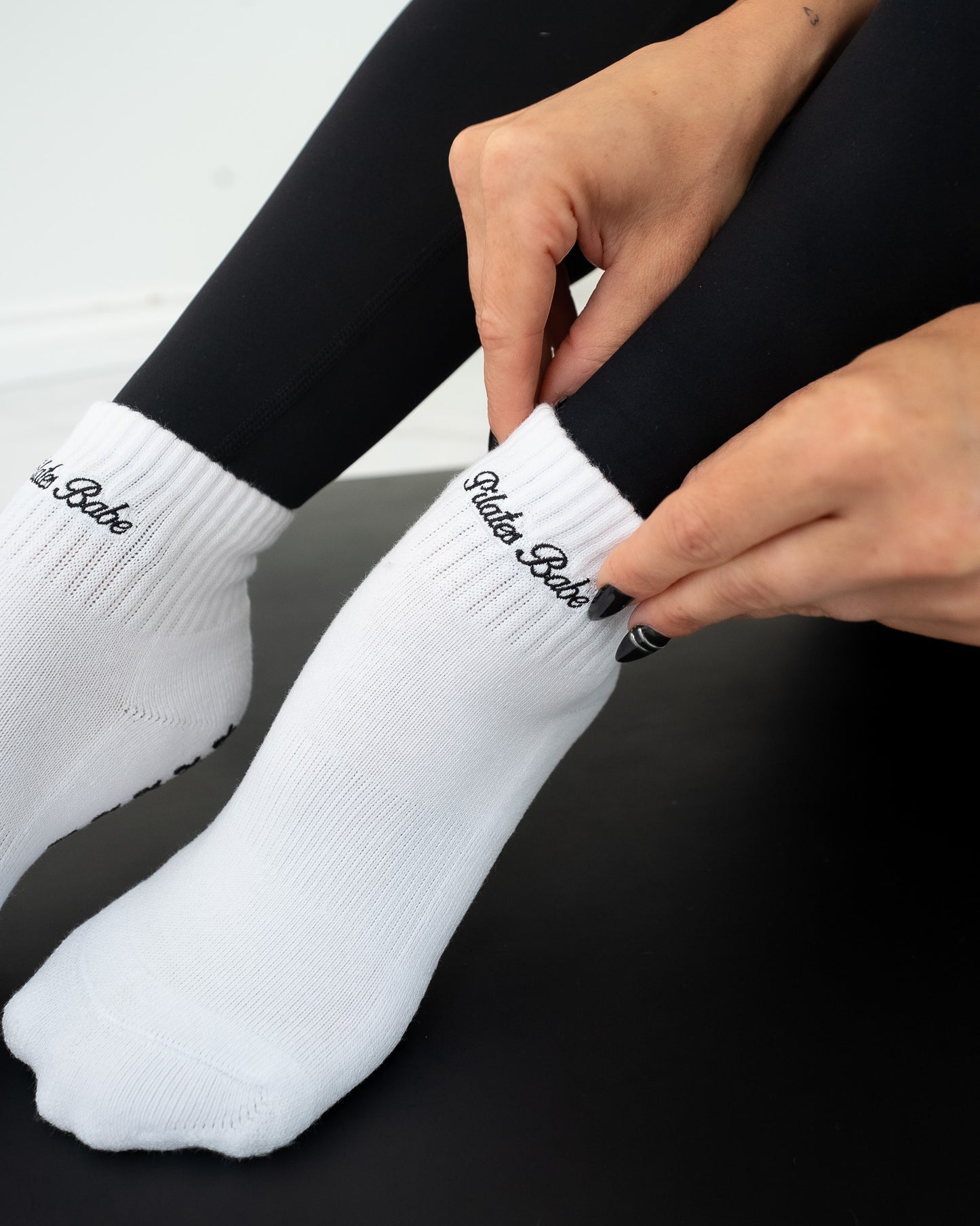 Pilates Babe Grip Socks